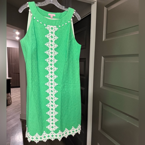 Lilly Pulitzer Dresses & Skirts - Lilly Pulitzer Jacqueline Shift Dress